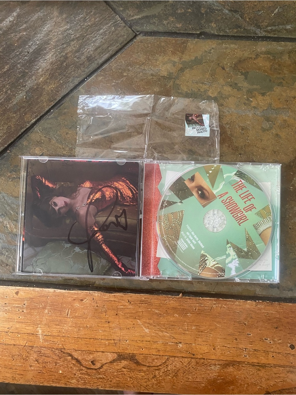 Taylor Swift TLOSG Signed CD